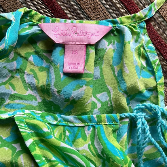 Lilly Pulitzer Silk Finn halter top in Fresh Citrus Green Parrot - Picture 5 of 6